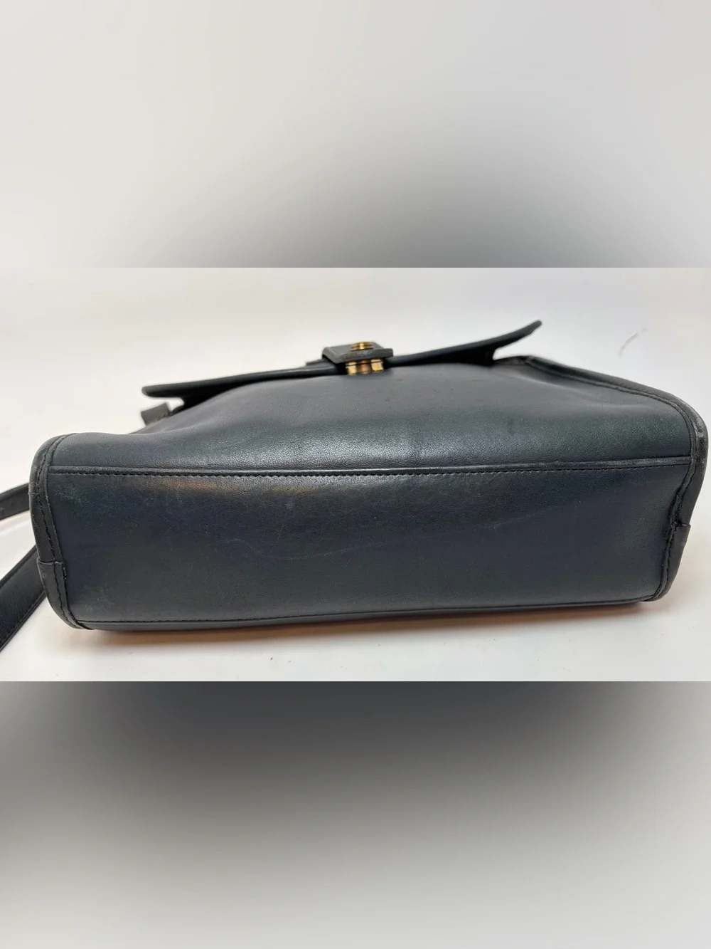 Vintage Coach Navy Mulberry Leather Crossbody made in USA 🇺🇸